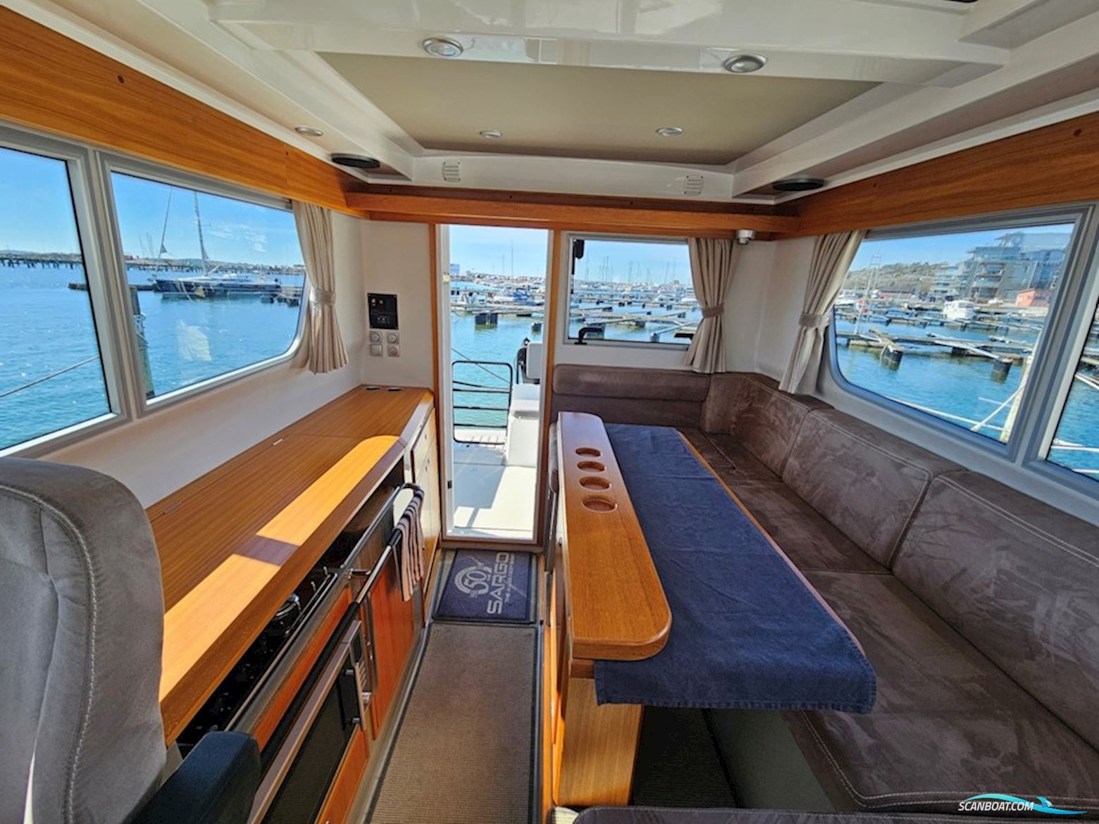 Sargo 33 Explorer