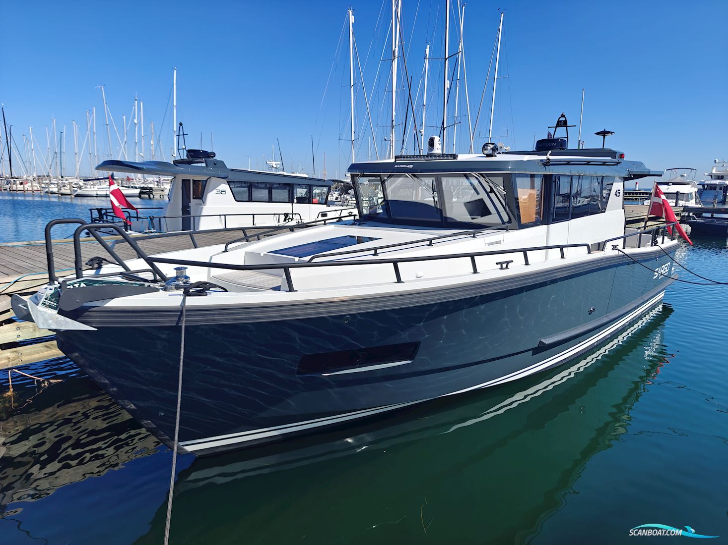 Sargo 45 Explorer Motorboot 2024, mit Volvo Penta IPS 650 motor, Dänemark