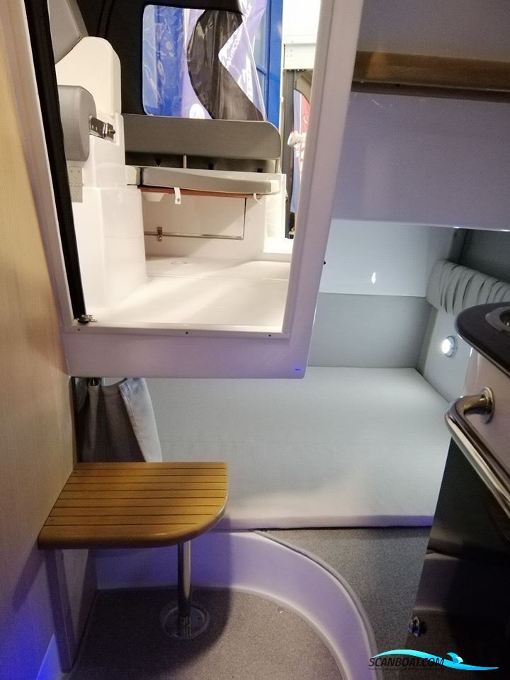 Saver 690 Cabin Sport