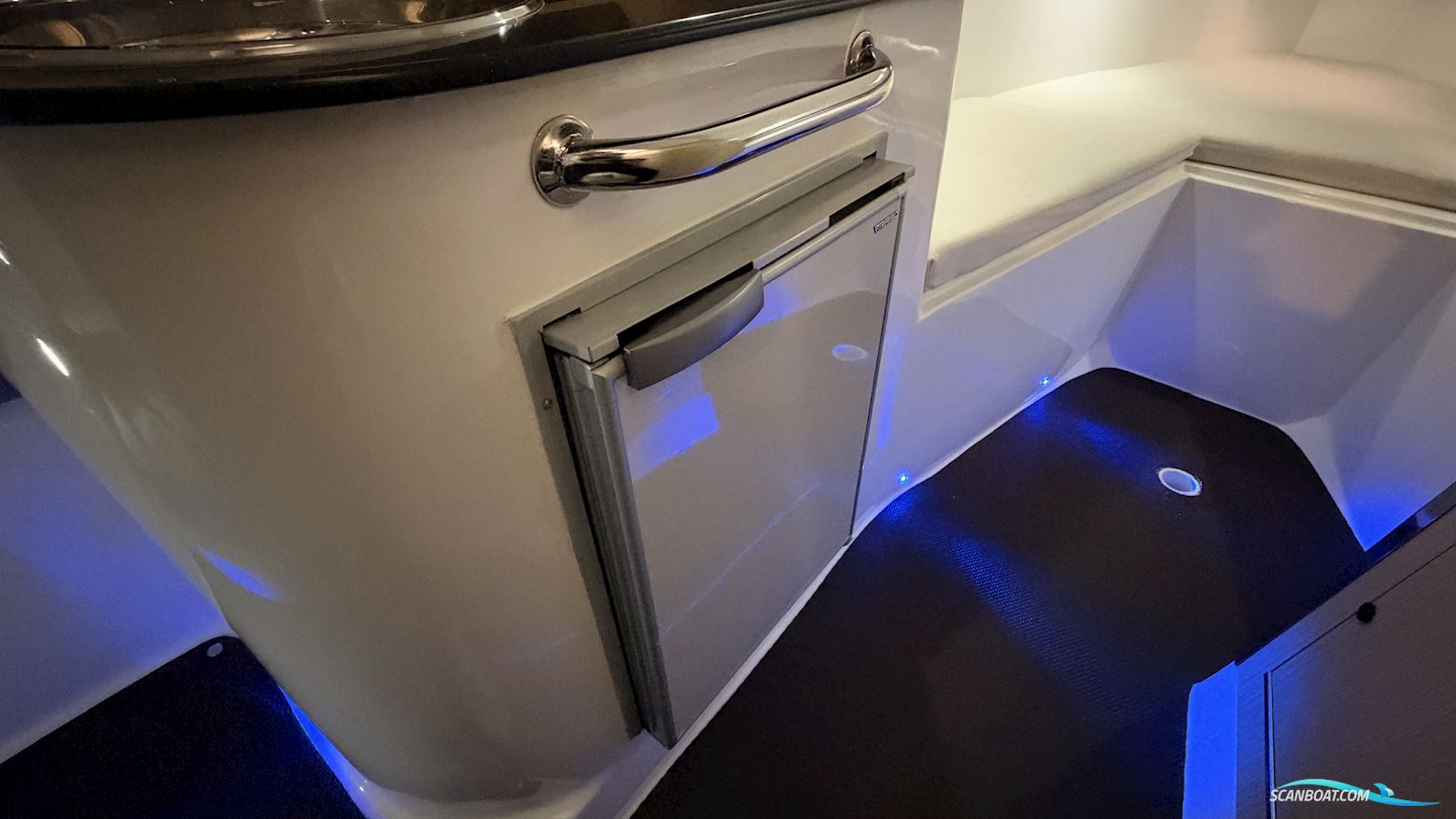 Saver 690 Cabin Sport