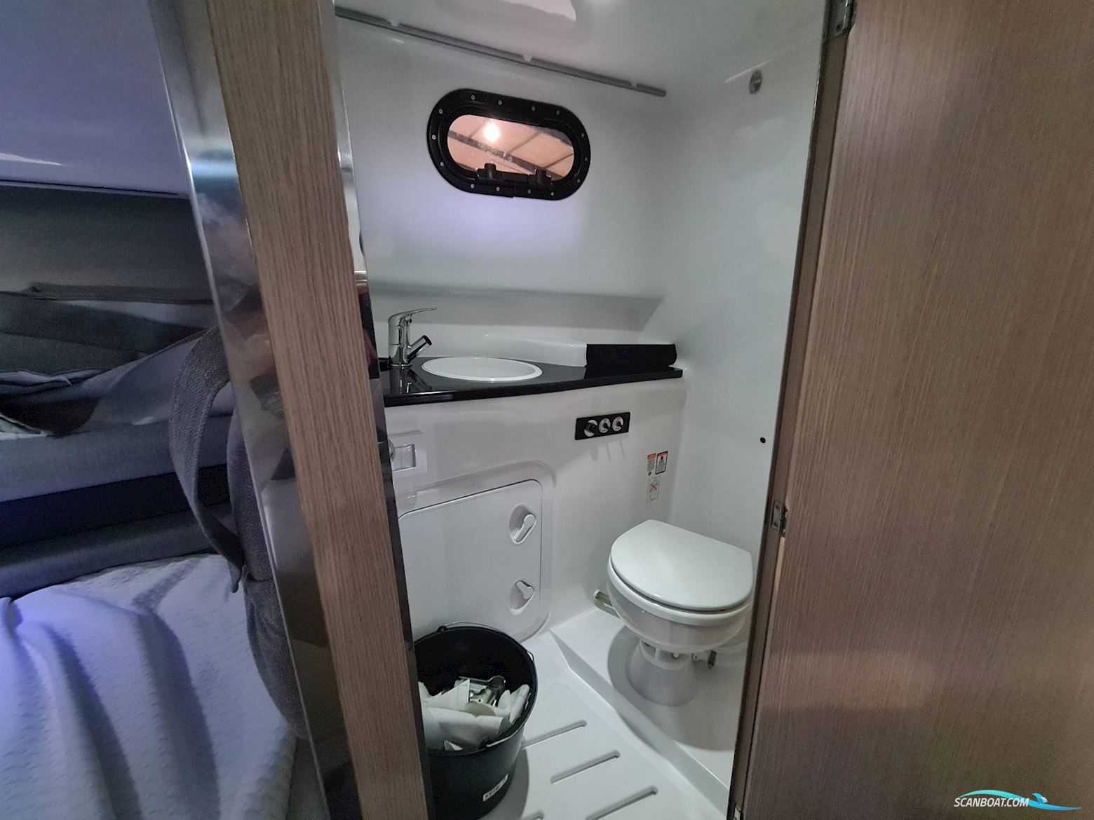 Saver 750 Cabin - Susuzki 250 HK/Udstyr