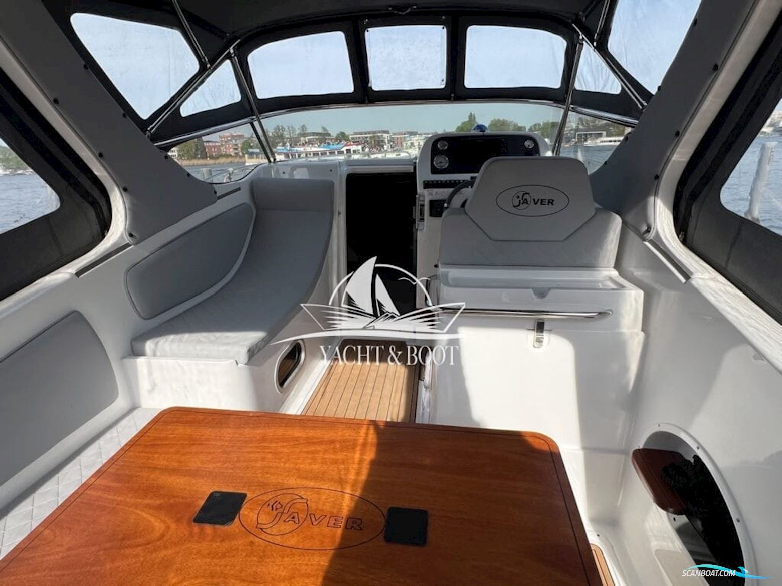 Saver 750 Cabin