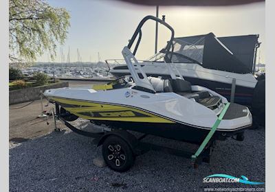 Scarab 165 Motorboot 2024, mit Rotax motor, England