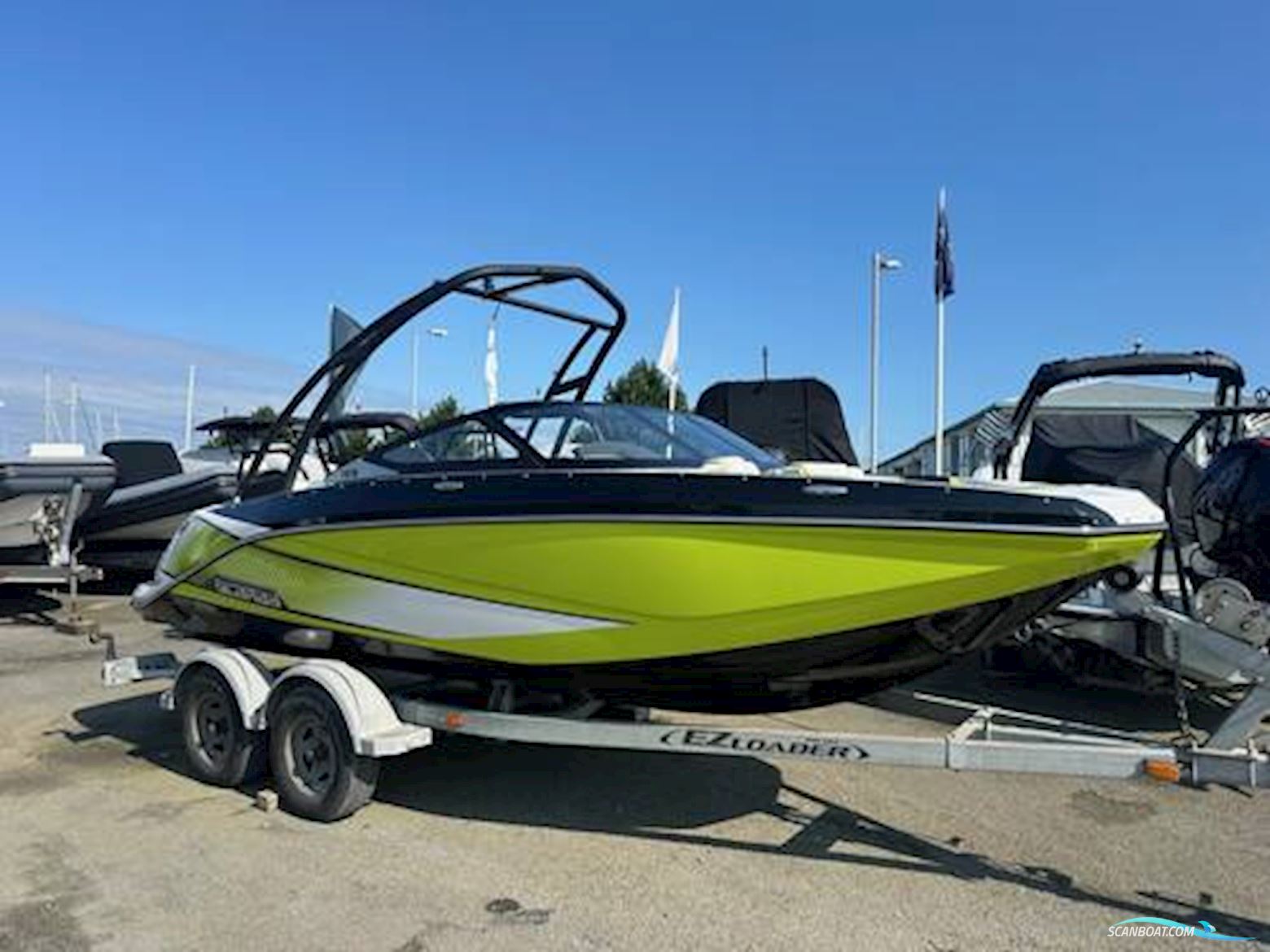 SCARAB 195 Motorboot 2015, mit BRP ROTAX motor, England