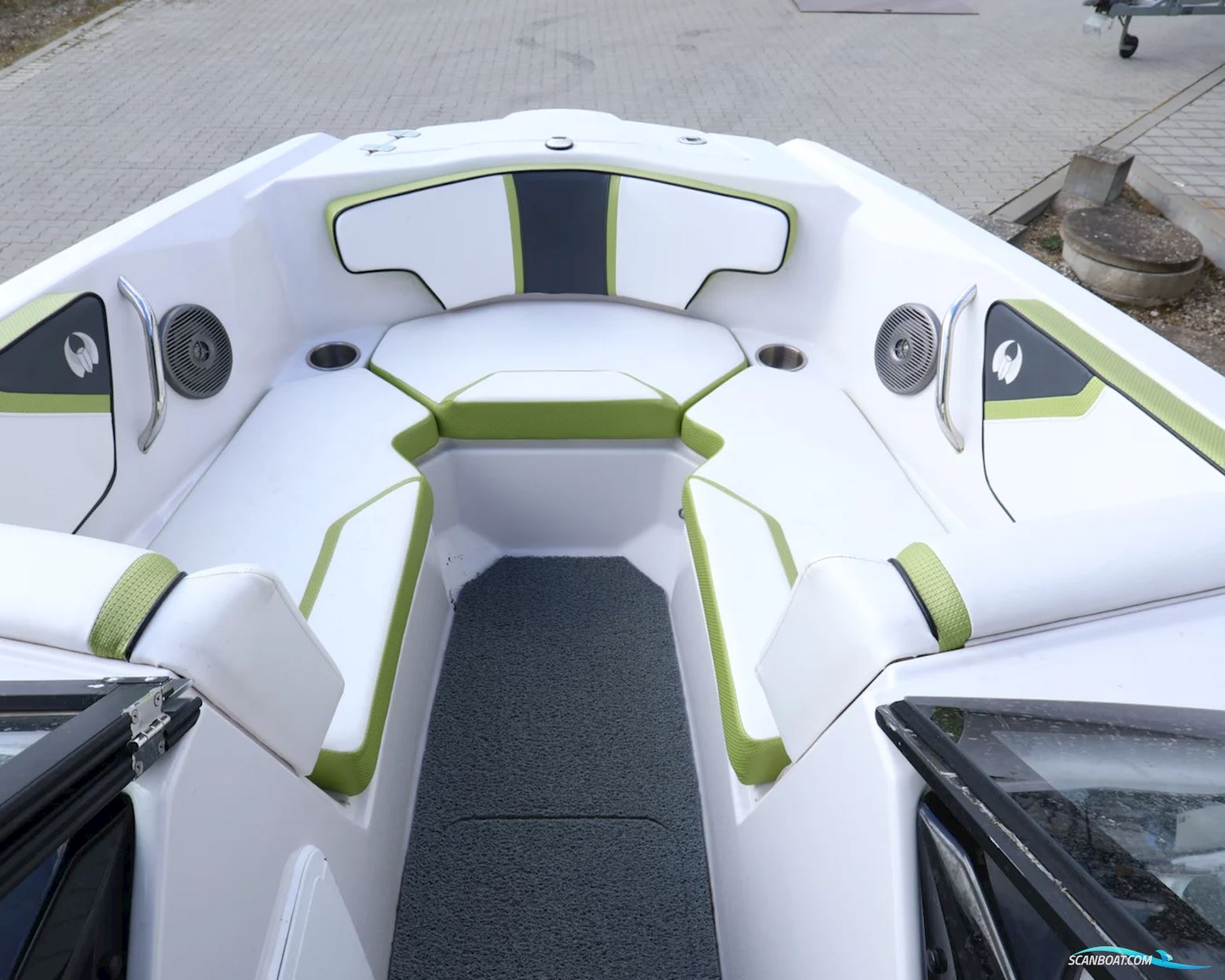 Scarab 215 HO Jet