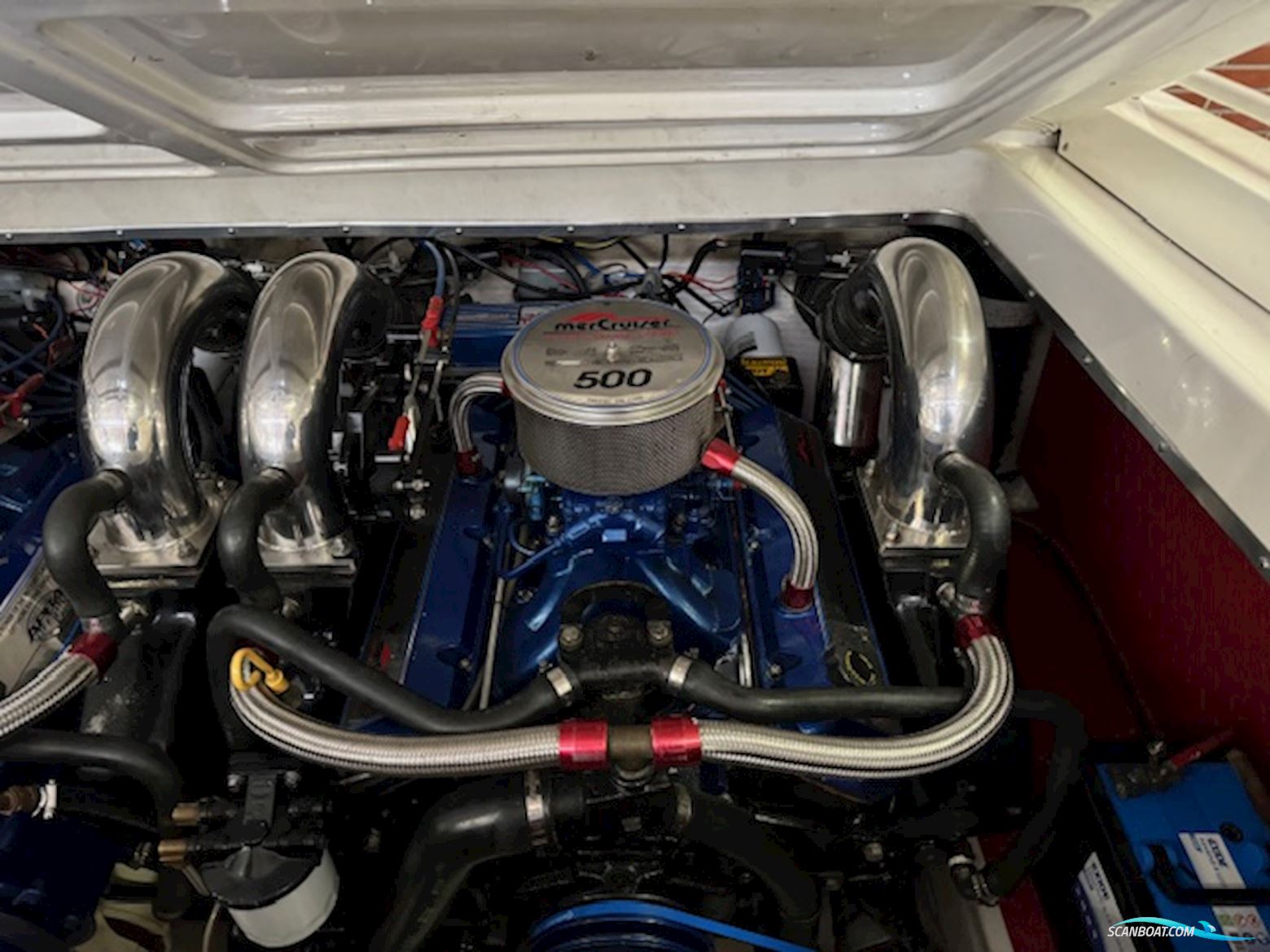 SCARAB 33 AVS 2  x 500 HK.