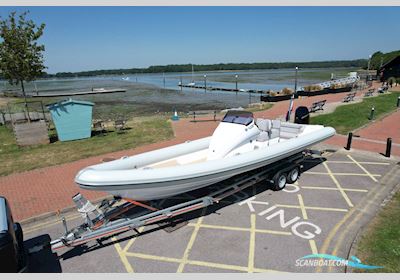 Scorpion Serket 88 Motorboot 2021, mit Mercury Verado motor, England