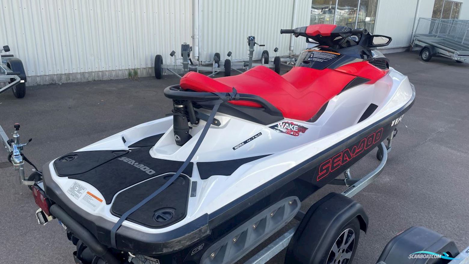 Sea-Doo WAKE PRO 215