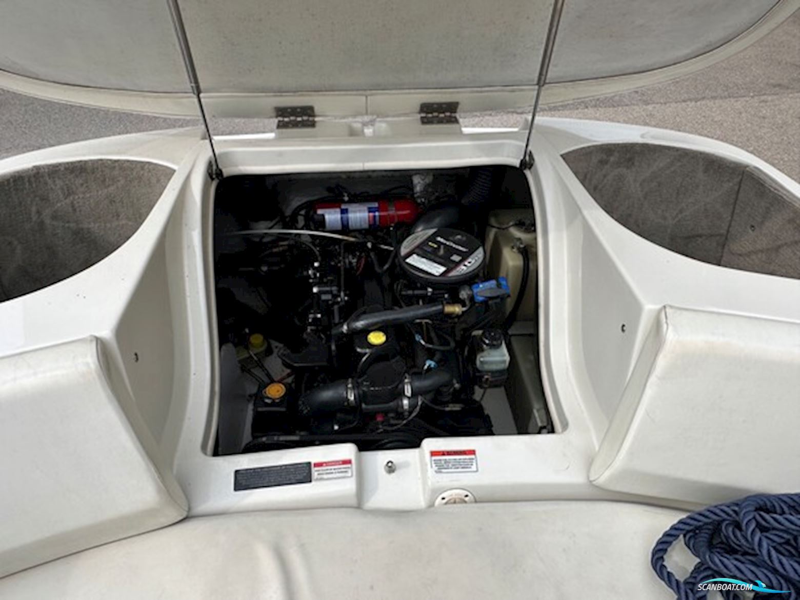 Sea Ray 175 Sport Med Mercruiser 3.0 Tks 196 Timer og Trailer – 2009