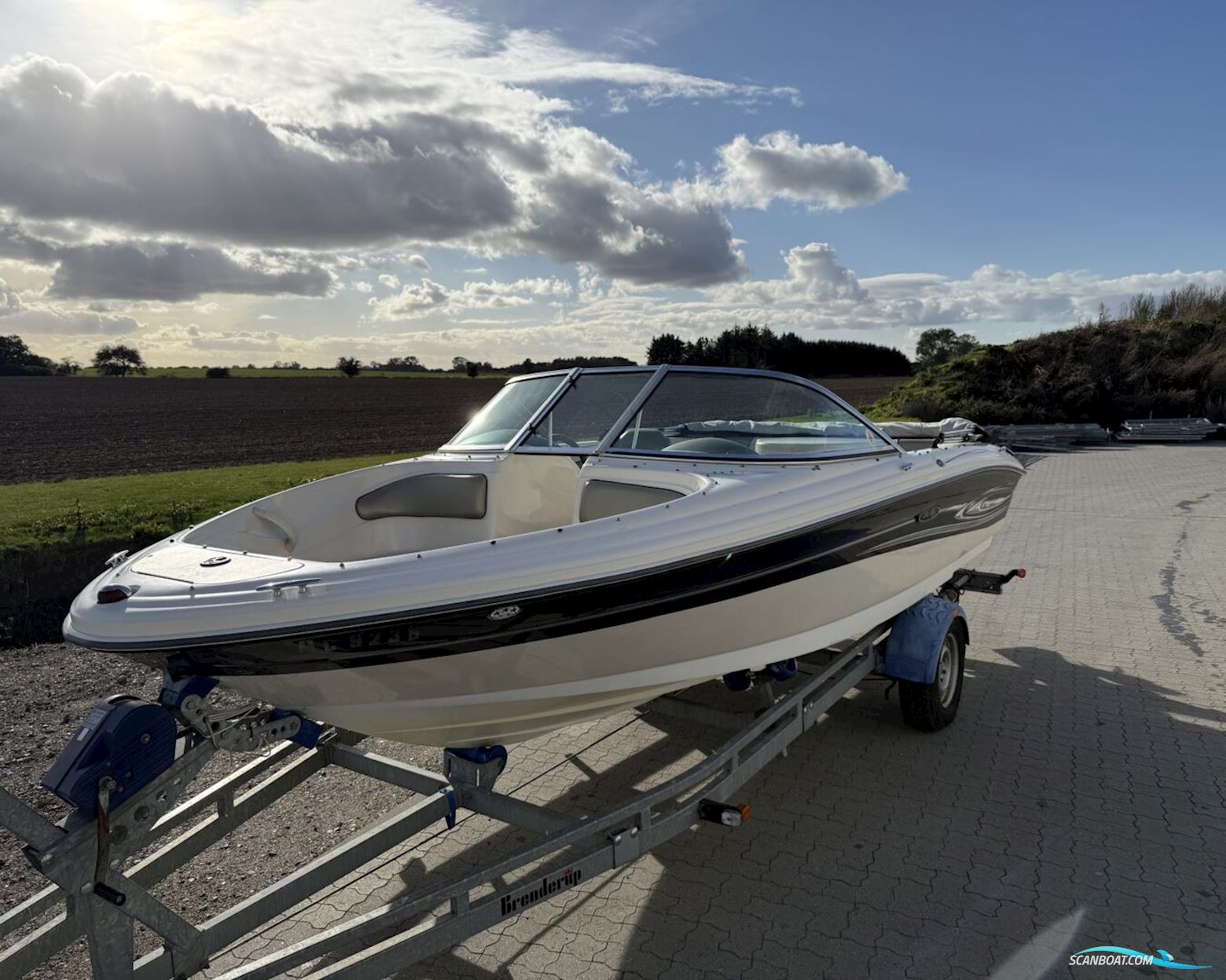 Sea Ray 185