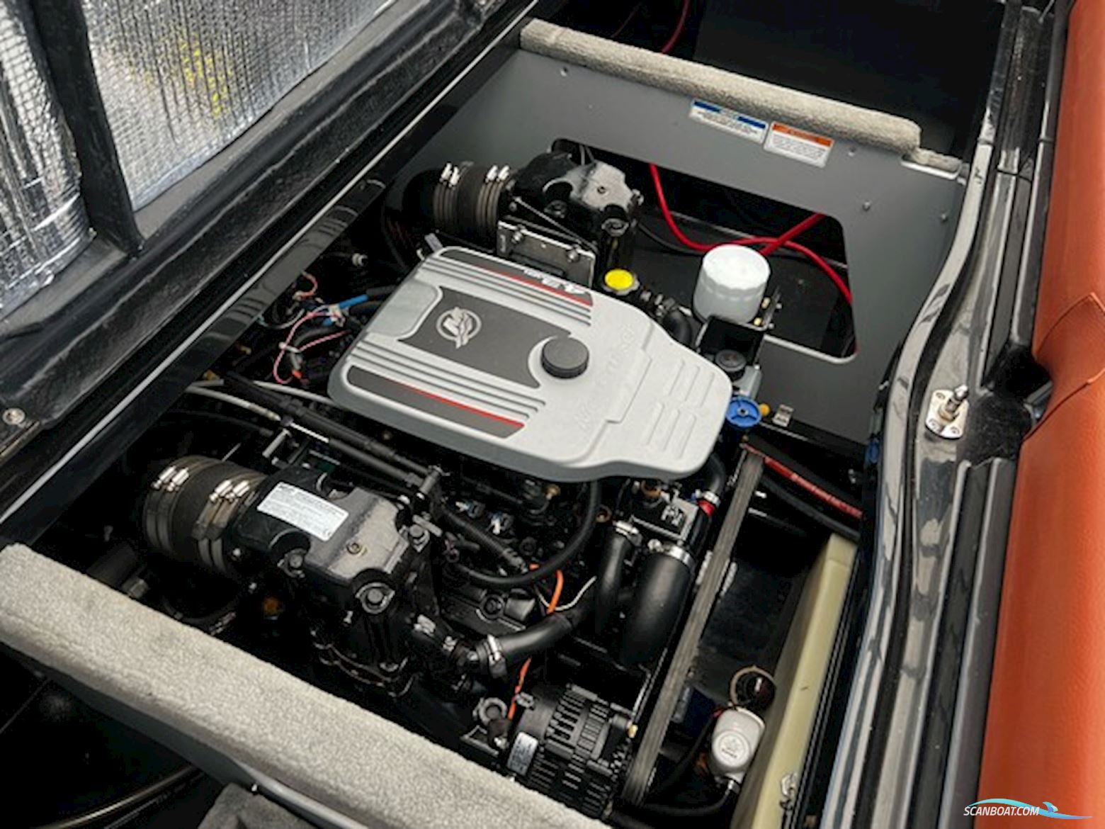 Sea Ray 210 SunSport, MerCruiser 4.3 MPI...