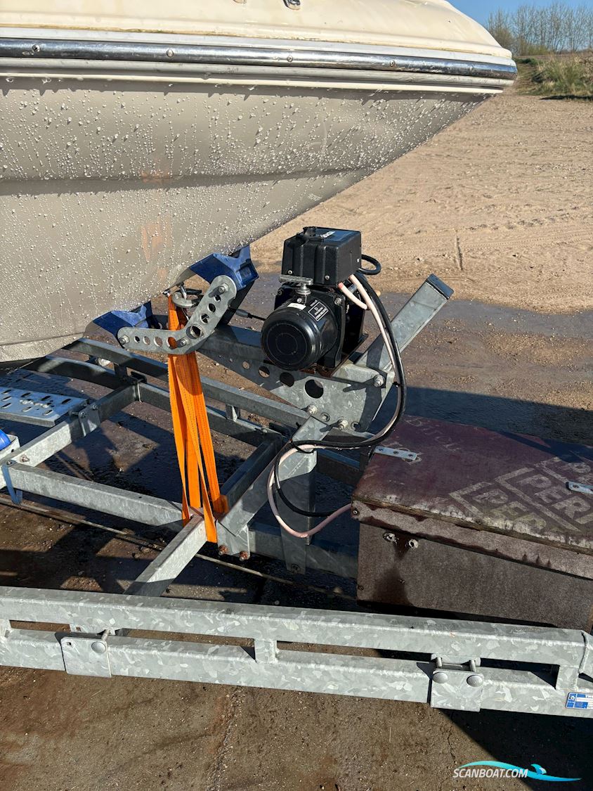 Sea Ray 220 Sun Sport D3-Volvo Penta Diesel