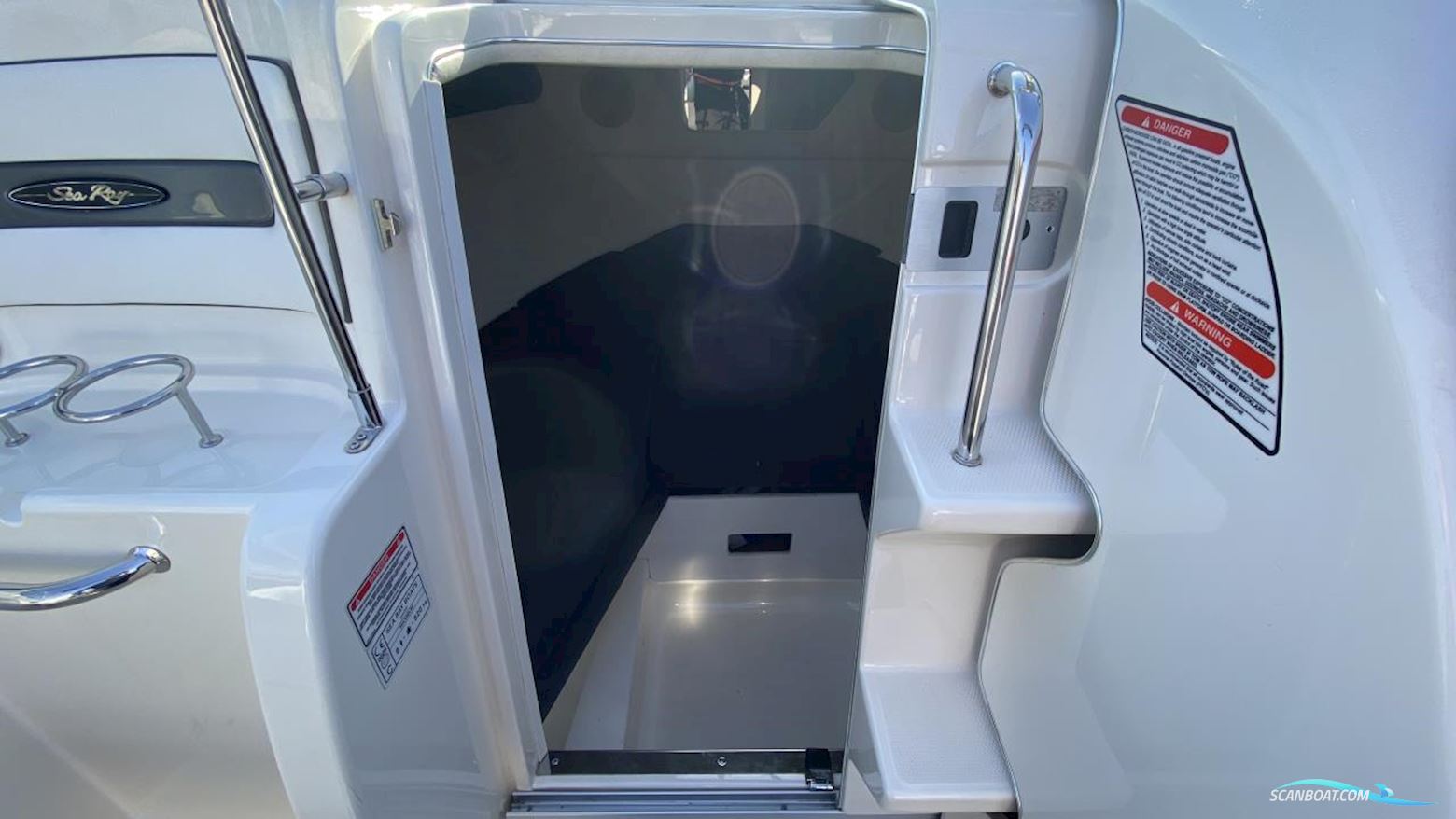 Sea Ray 220 Sun Sport