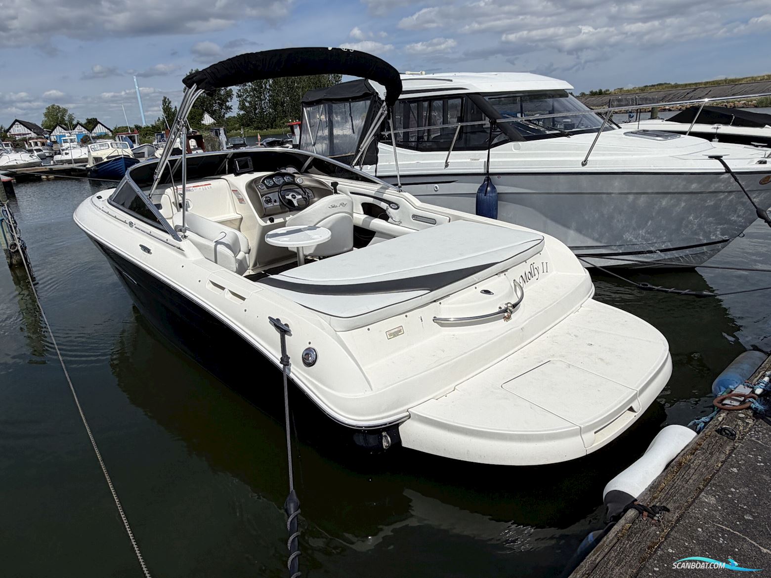 Sea Ray 220 Sun Sport