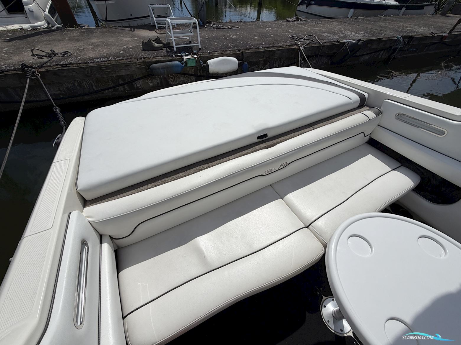 Sea Ray 220 Sun Sport