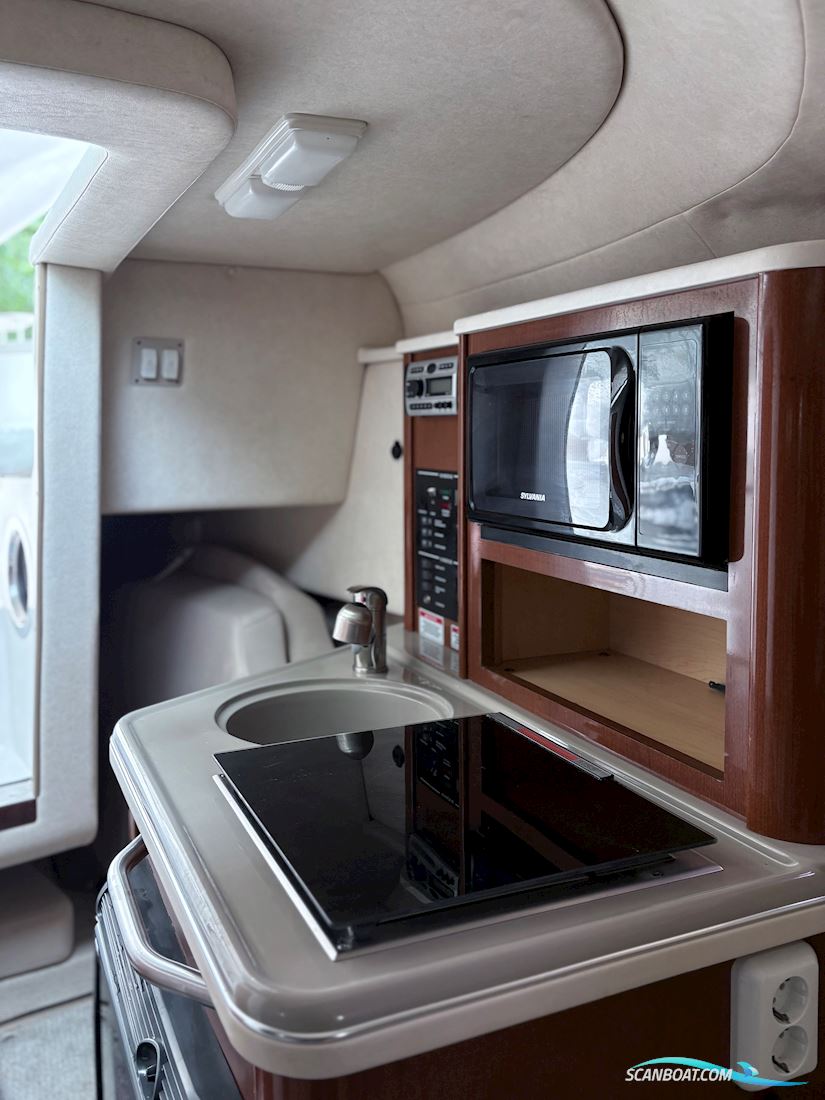 Sea Ray 240 Sundancer mit 3,5 t Ohlmeyer Trailer