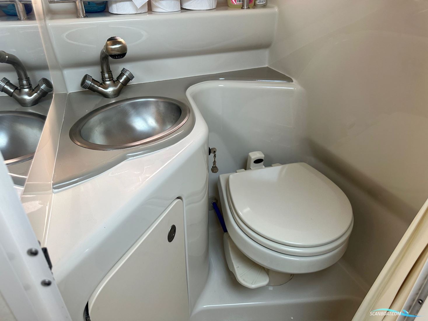 Sea Ray 240 Sundancer