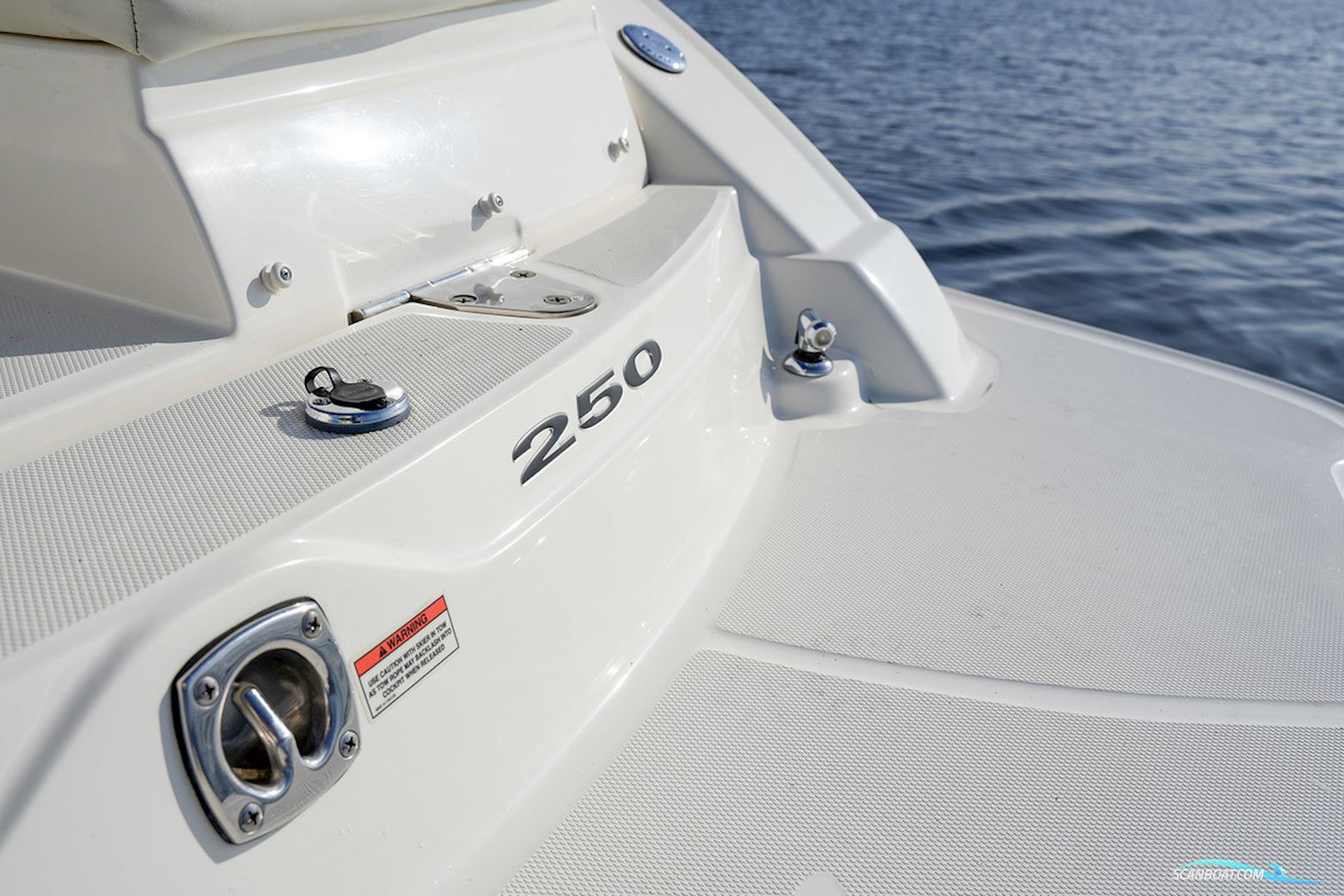 Sea Ray 250 SLX