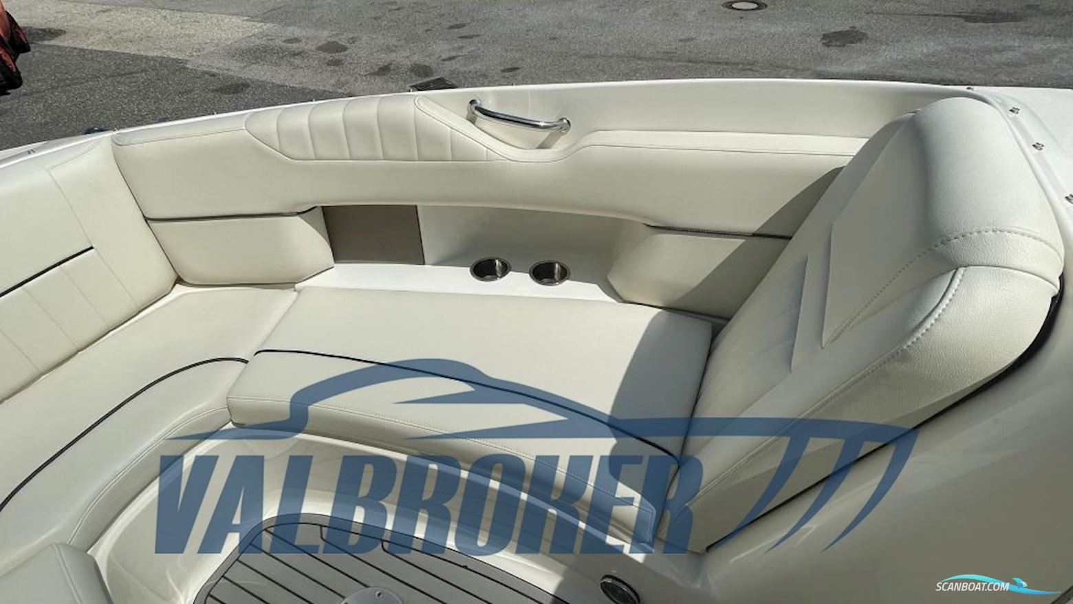 Sea Ray 250 SLX