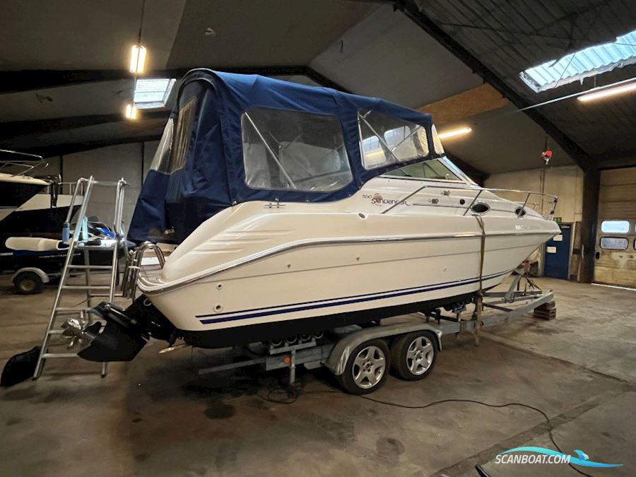 Sea Ray 250 Sundancer