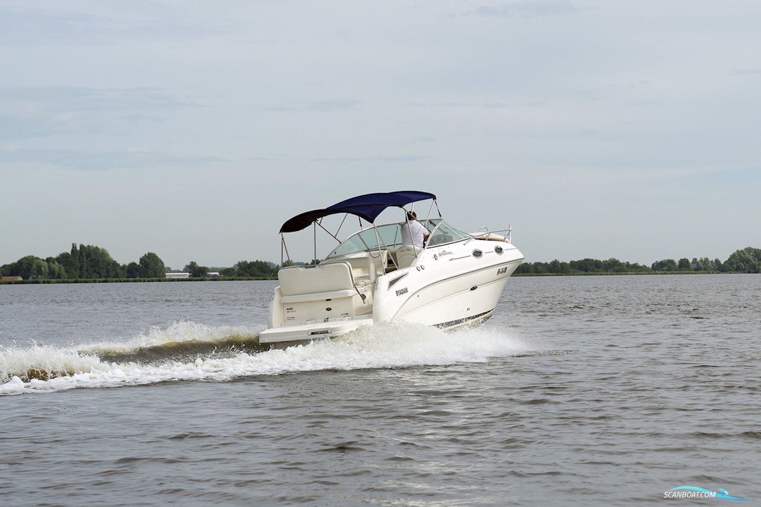 Sea Ray 255 Sundancer