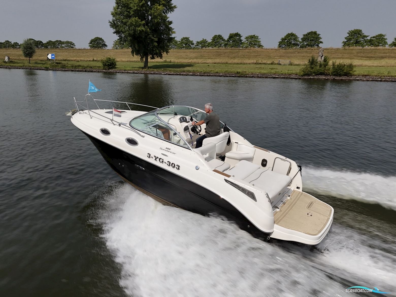 Sea Ray 255 Sundancer