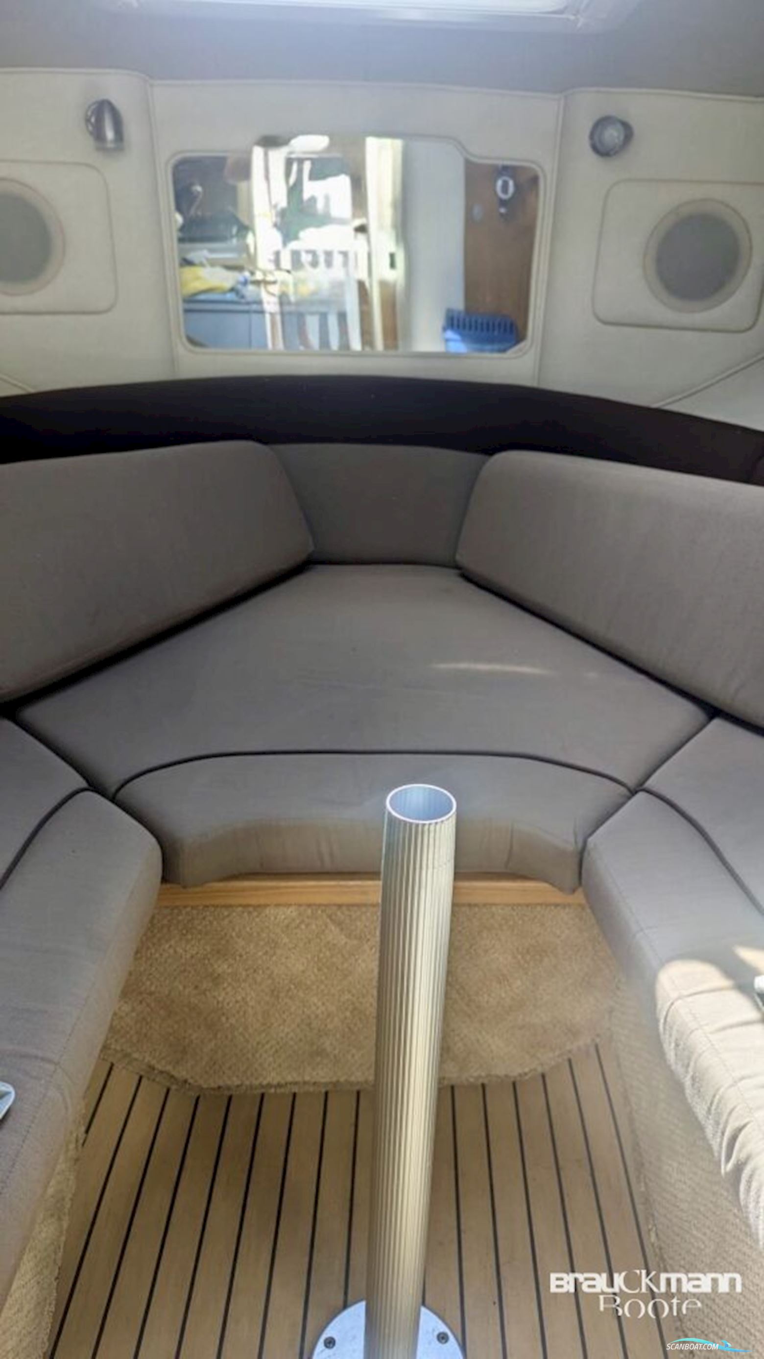 Sea Ray 255 Sundancer