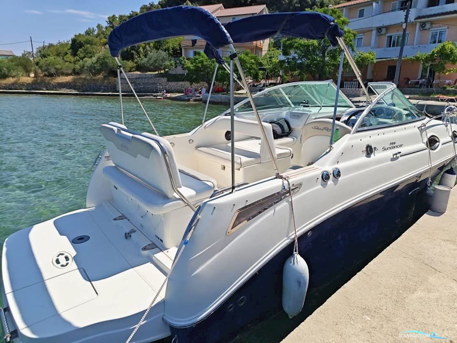 Sea Ray 255 SUNDANCER