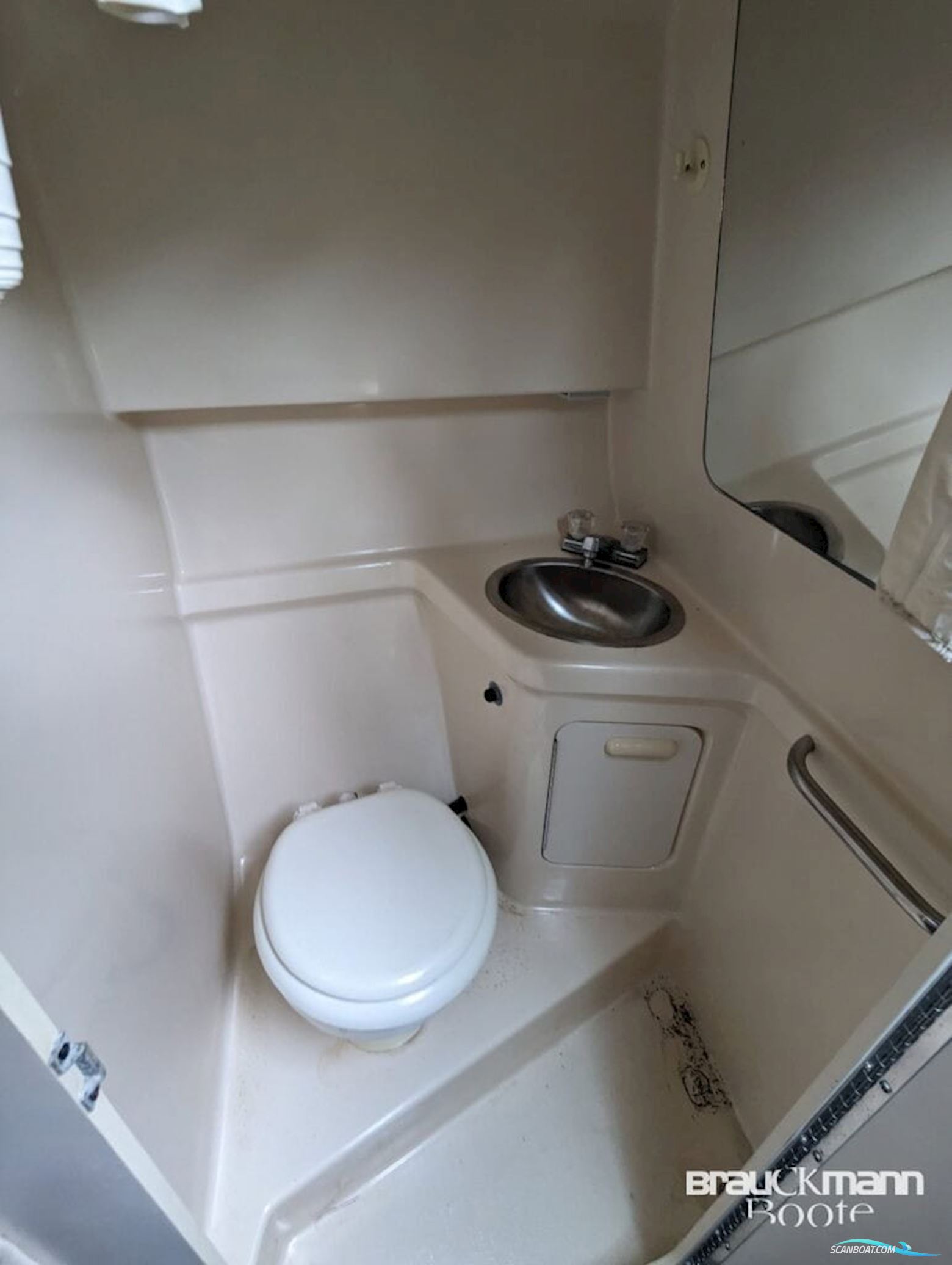 Sea Ray 270 Weekender