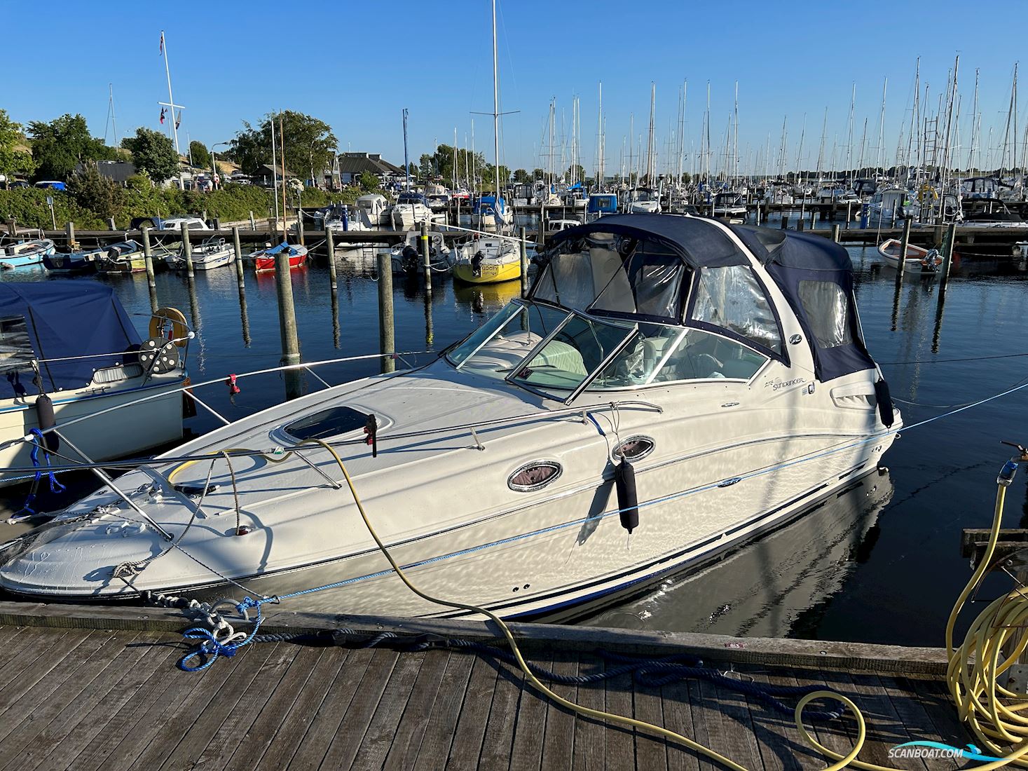 Sea Ray 275 Sundancer