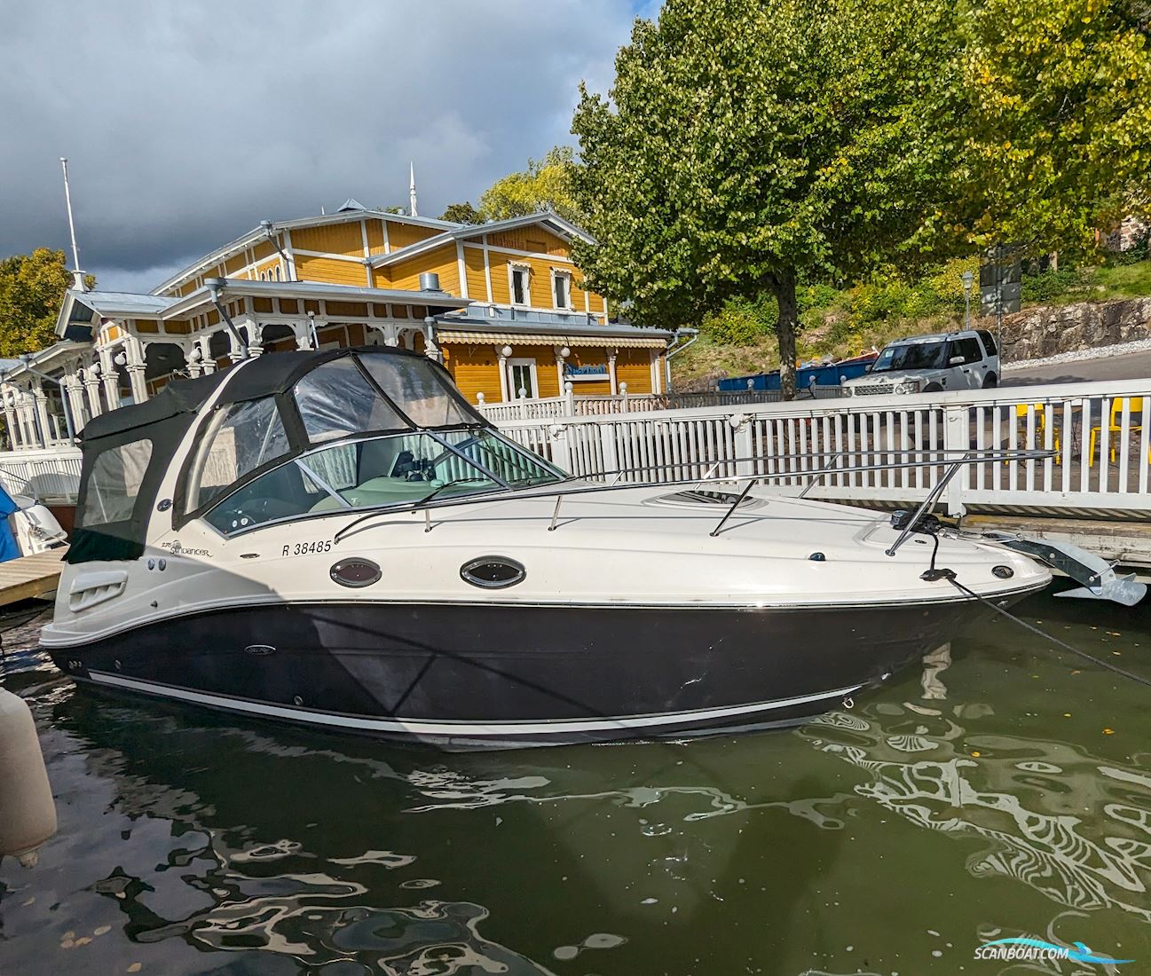 Sea Ray 275 Sundancer