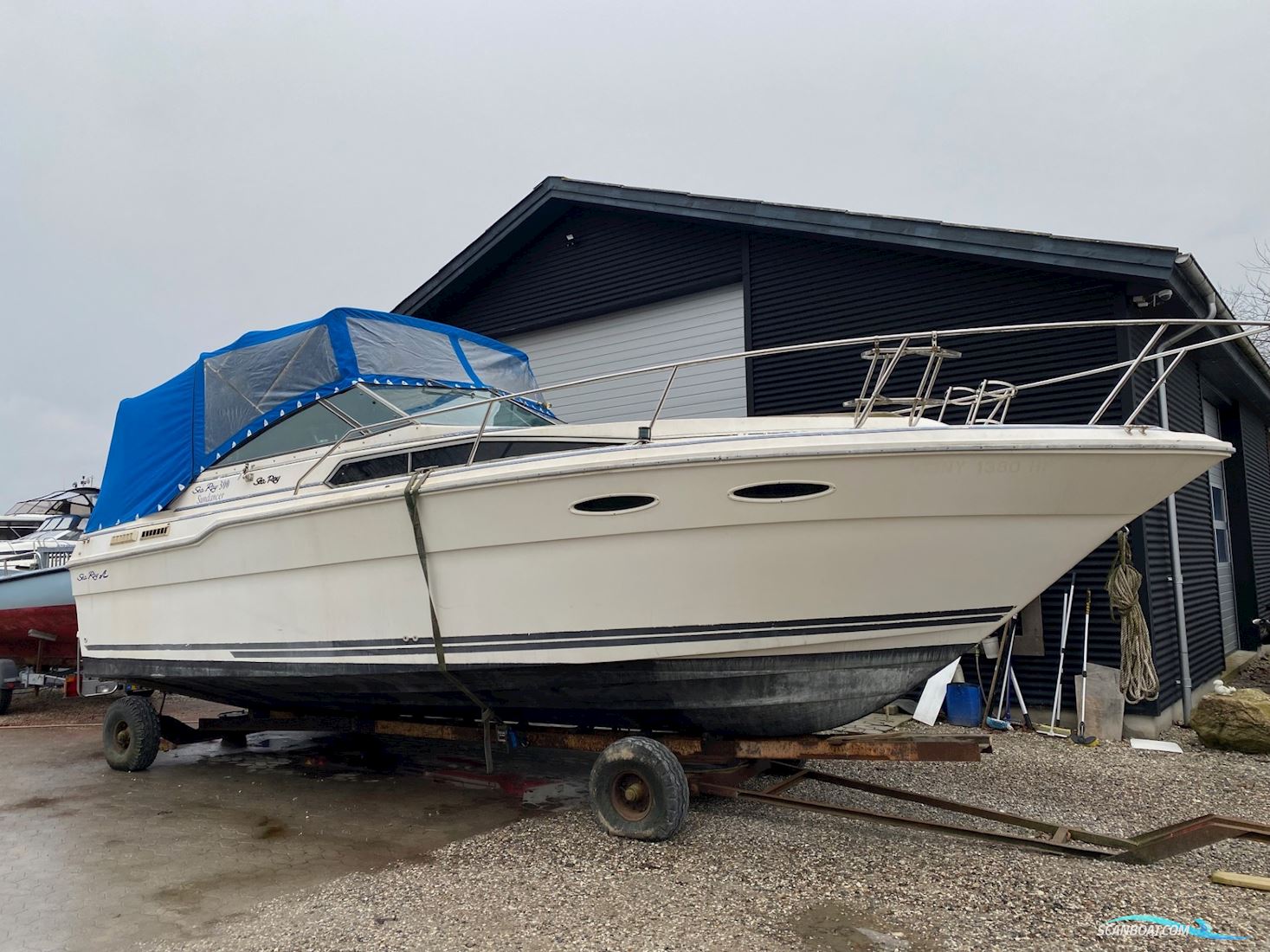 Sea Ray 300 Sundancer Motorboot 1985, Dänemark