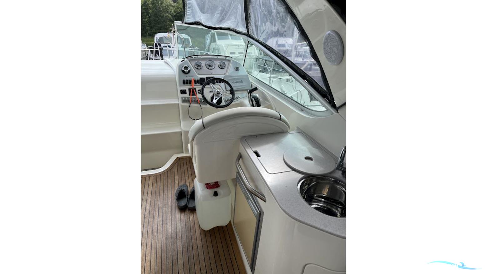 Sea Ray 305 SUNDANCER