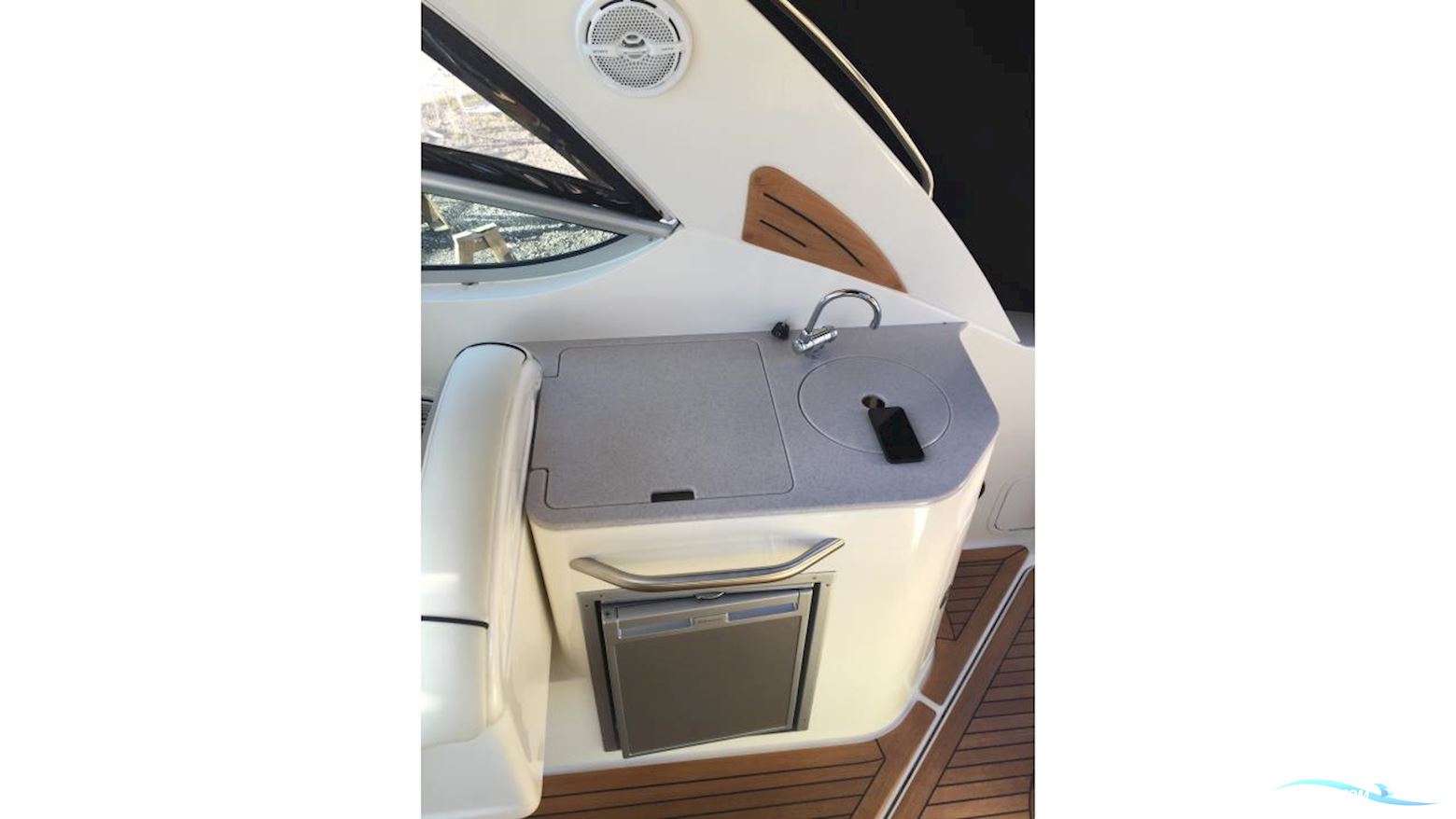 Sea Ray 305 SUNDANCER