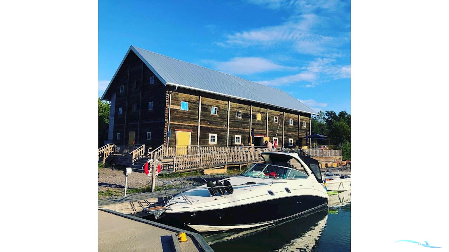 Sea Ray 305 SUNDANCER