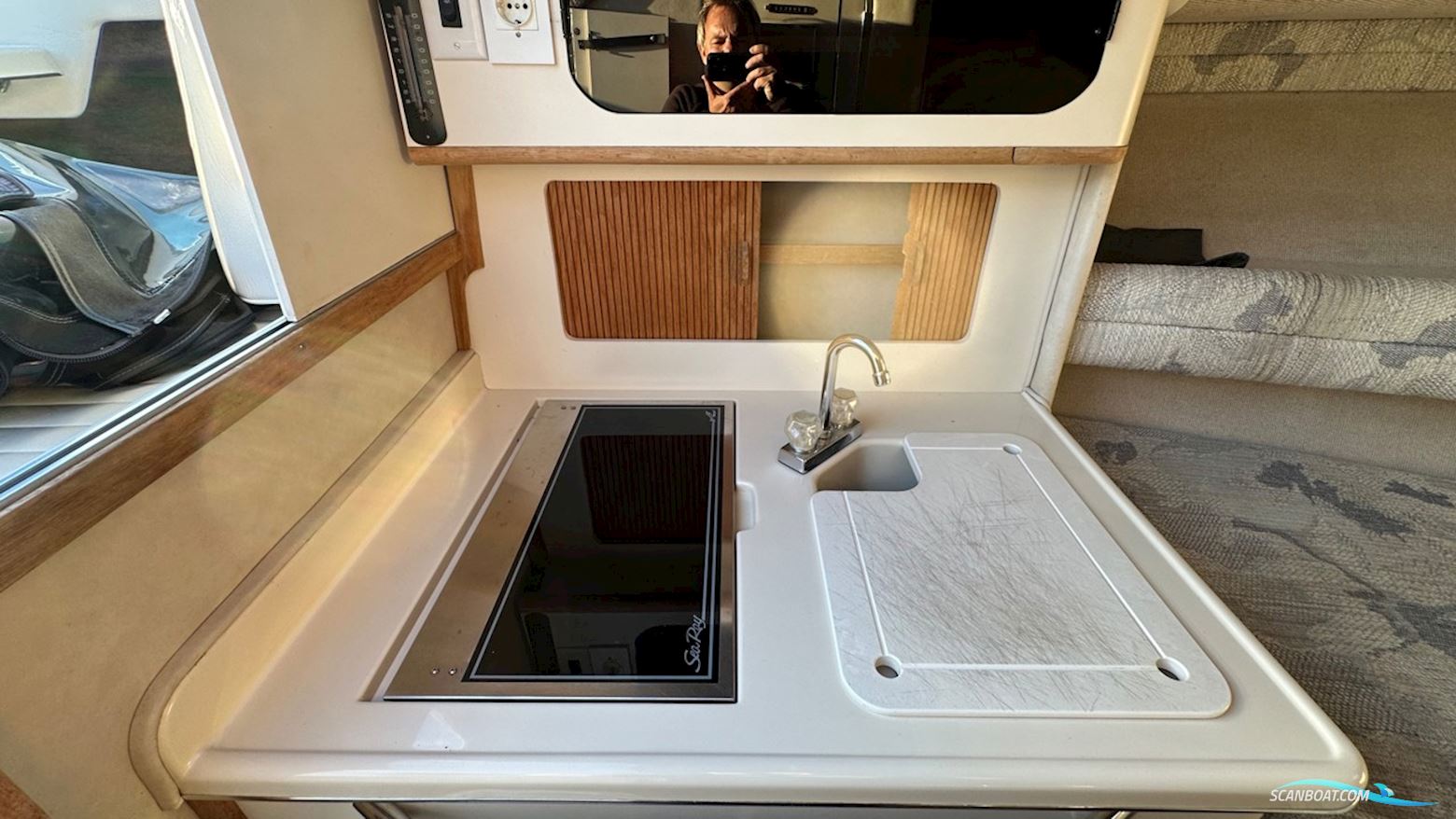Sea Ray 310 Amberjack