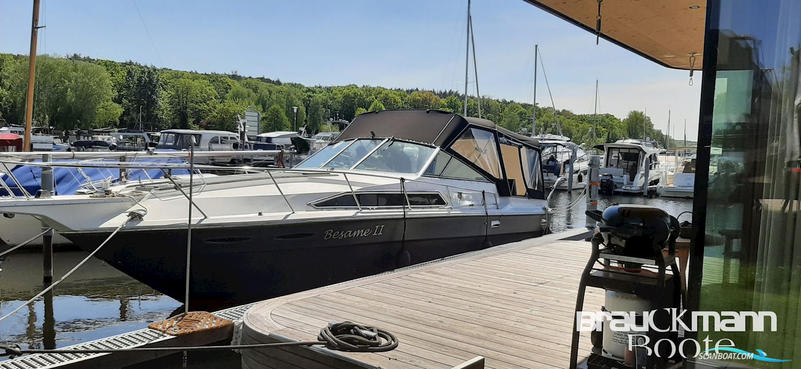 Sea Ray 310 Sad Motorboot 1982, mit Mercruiser motor, Deutschland