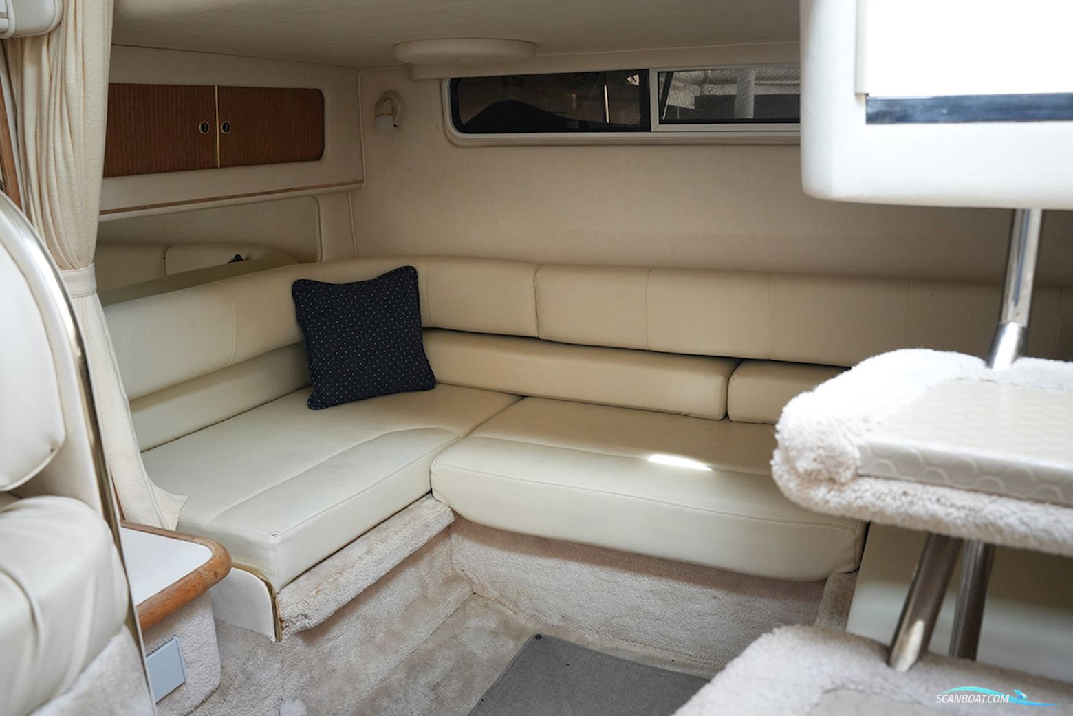 Sea Ray 310 Sundancer