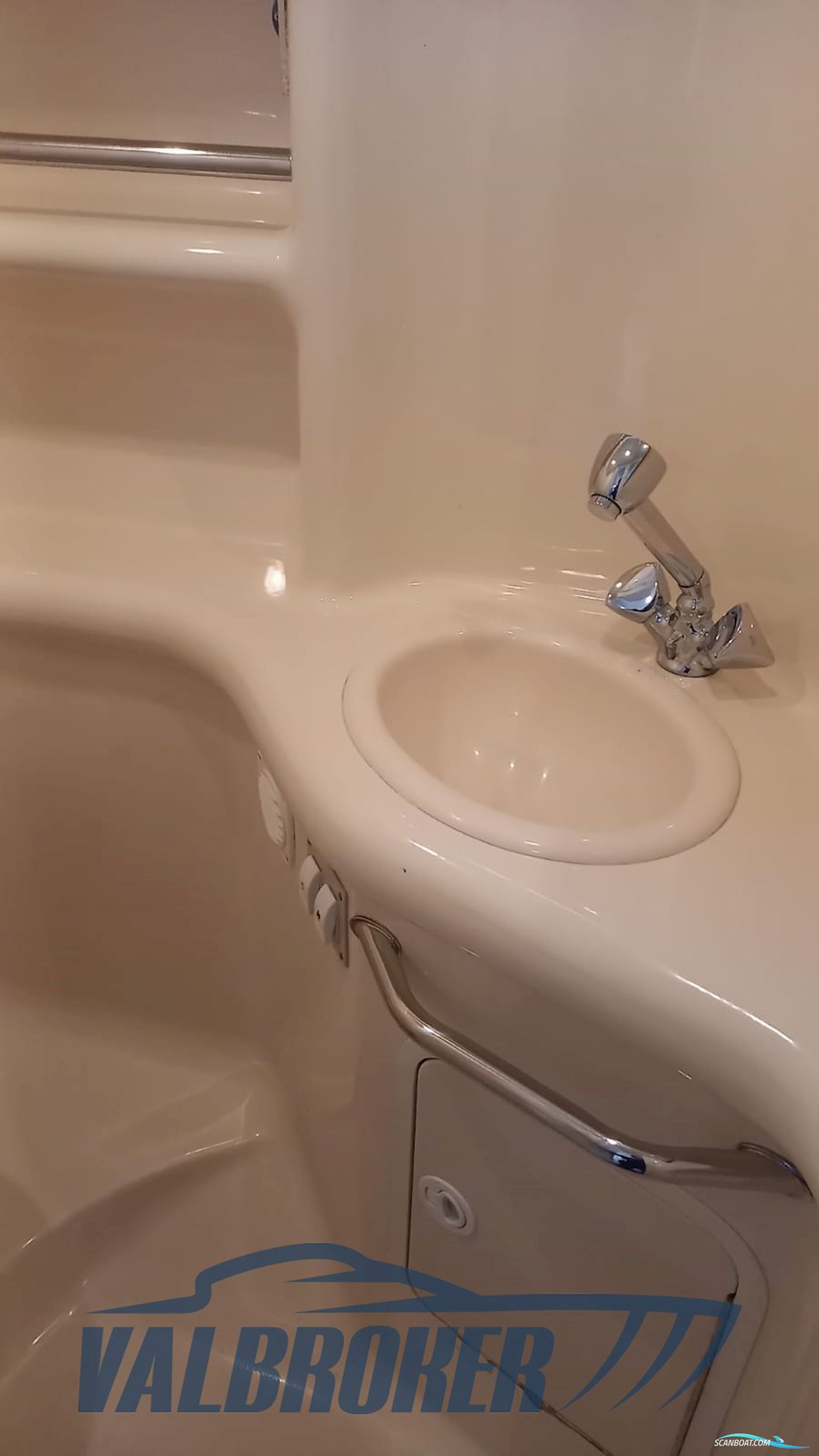 Sea Ray 310 Sundancer