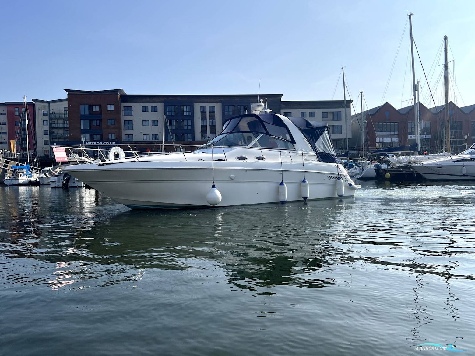 Sea Ray 310 Sundancer Motorboot 1998, mit Mercruiser D-Tronic motor, England