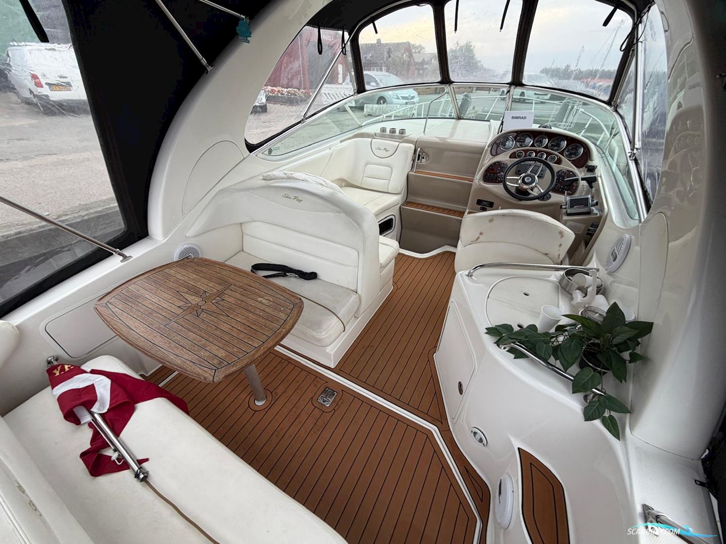 Sea Ray 315 Sundancer