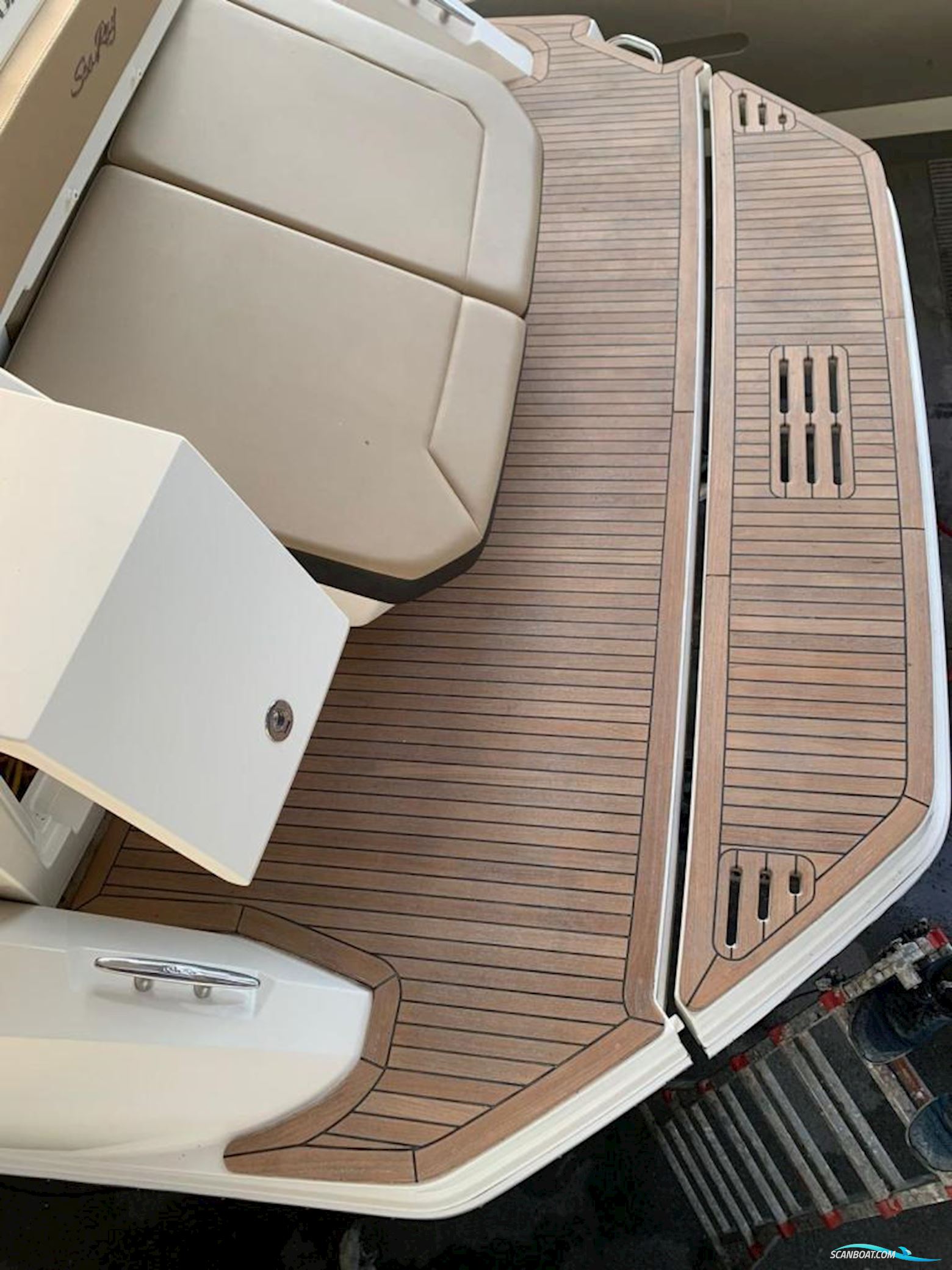 Sea Ray 320 Sundancer