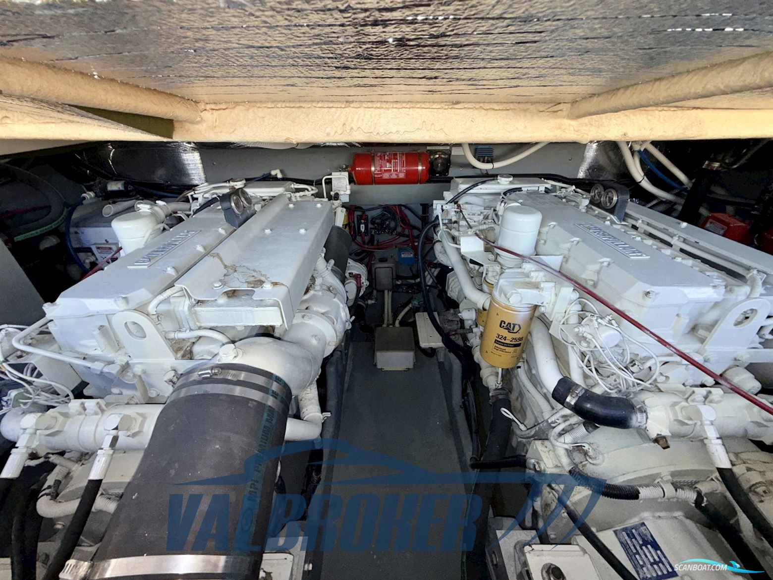 Sea Ray 330 Amberjack