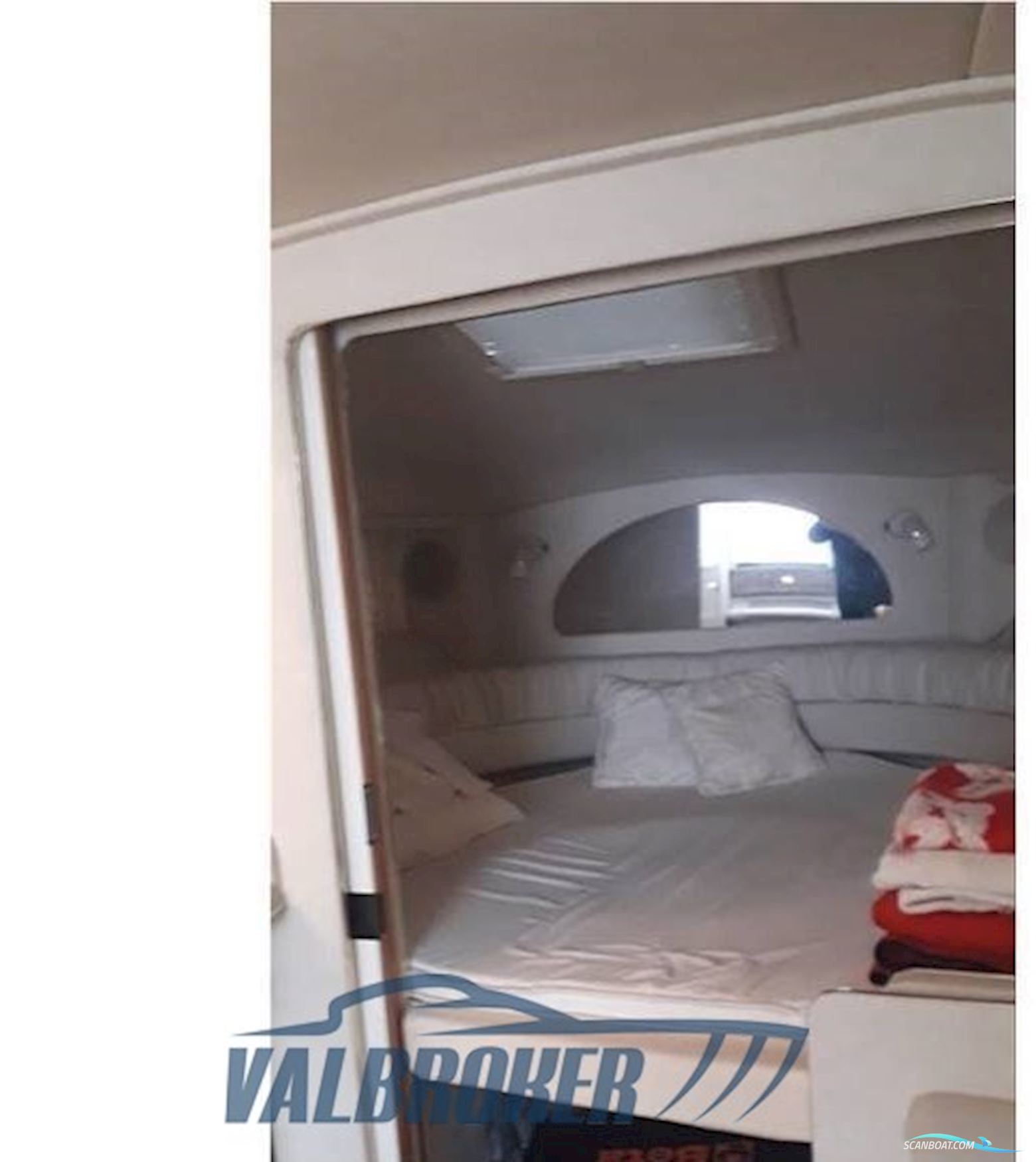 Sea Ray 330 Amberjack