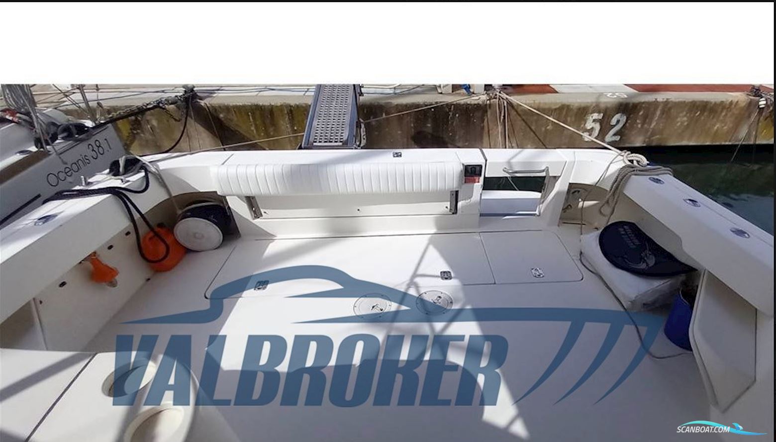 Sea Ray 330 Amberjack