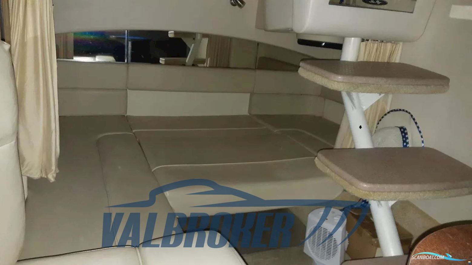 Sea Ray 335 DA Sundancer