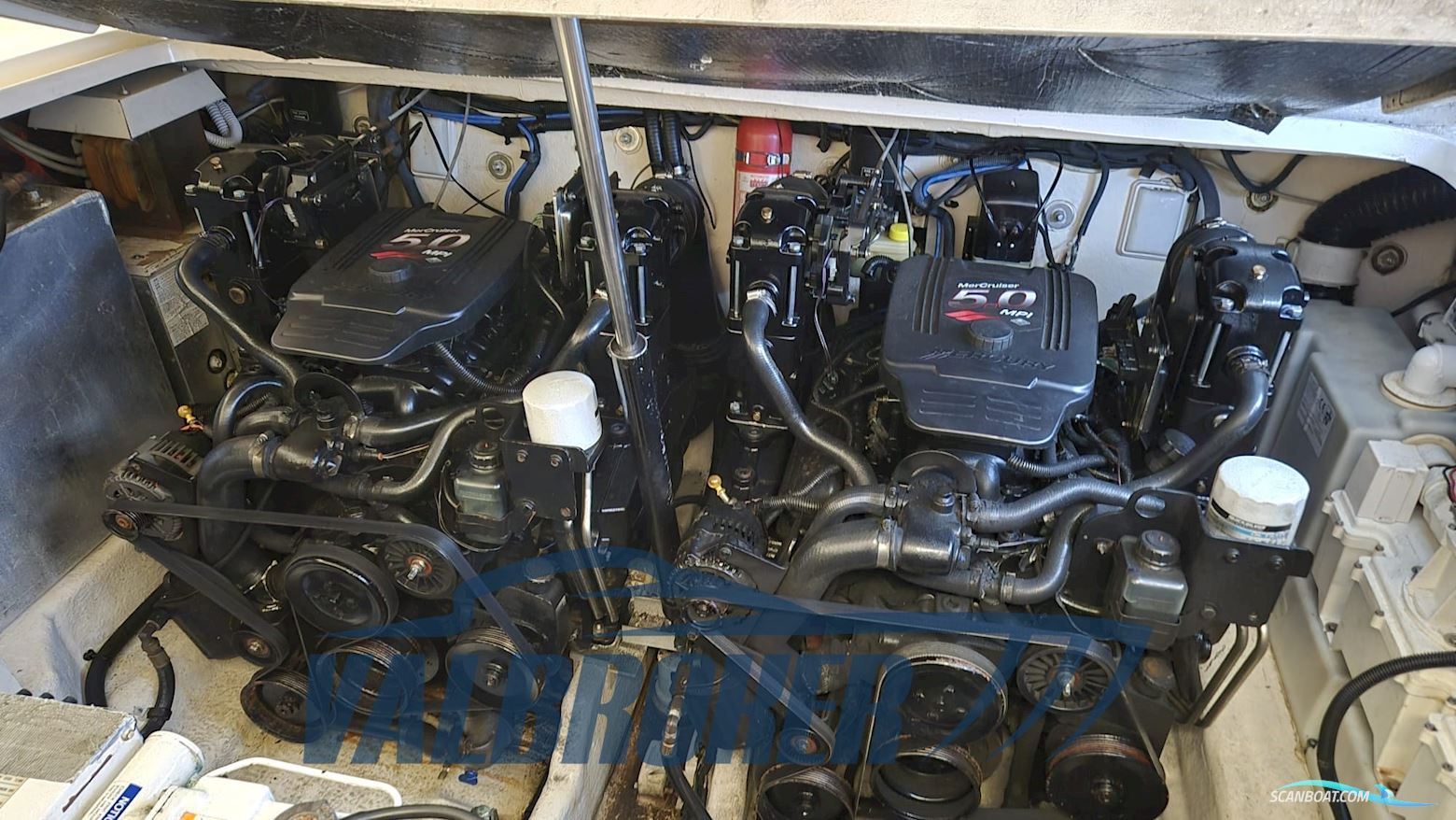 Sea Ray 335 DA Sundancer