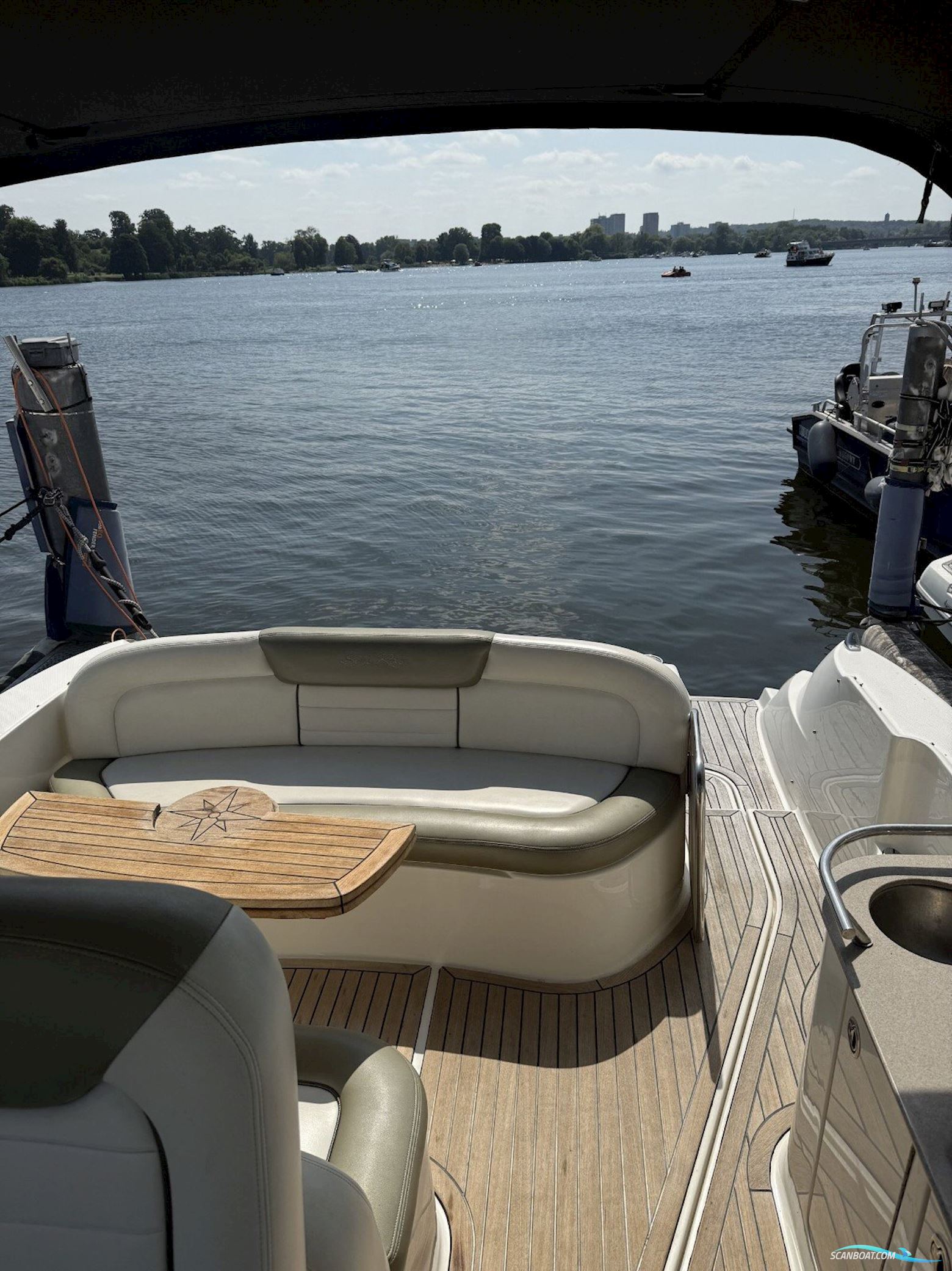 Sea Ray 335 Sundancer