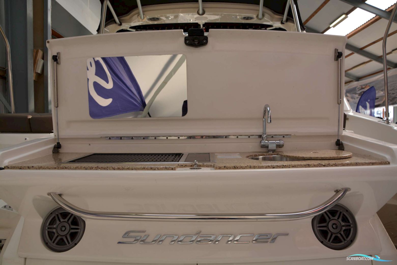 Sea Ray 350 Sundancer