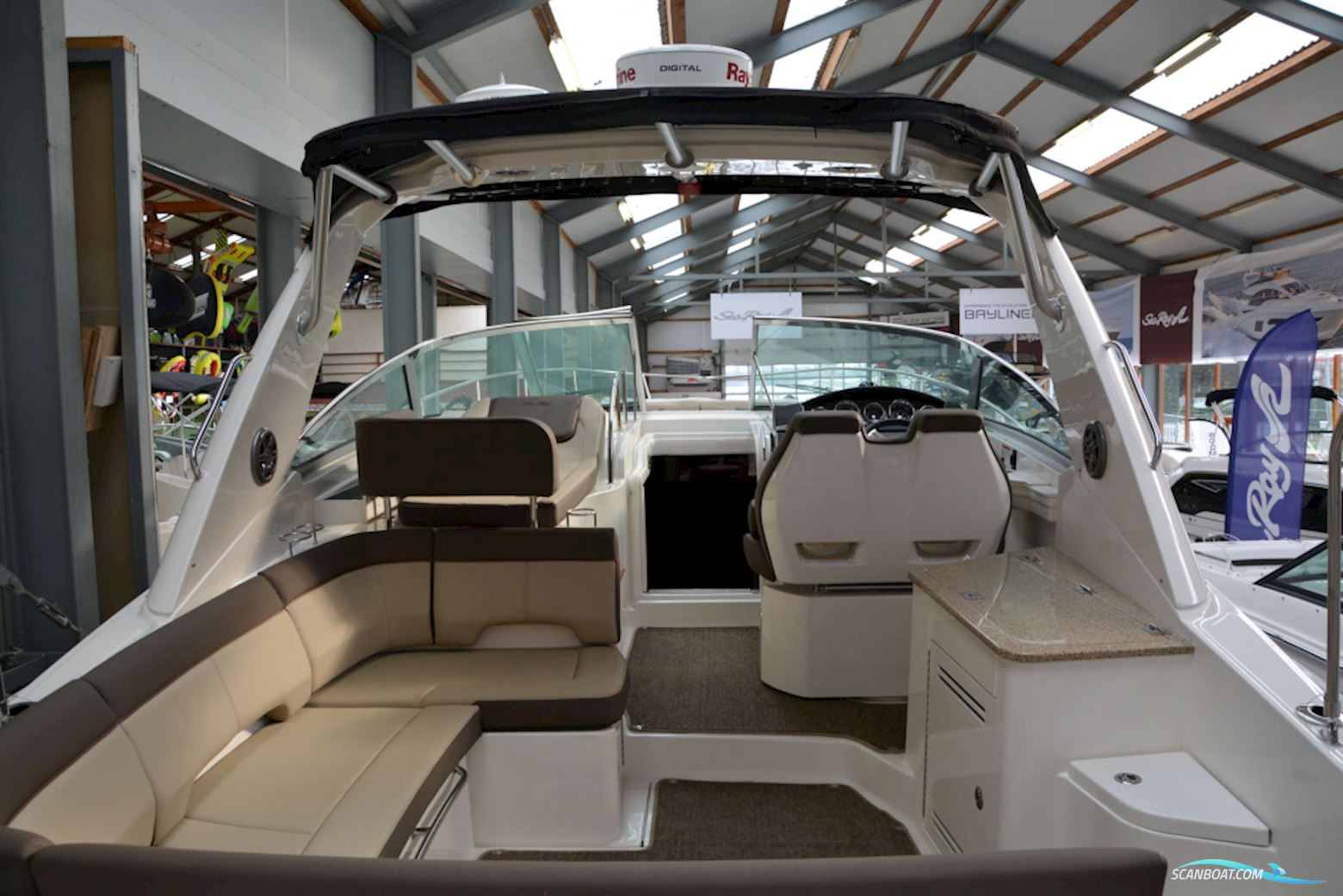 Sea Ray 350 Sundancer